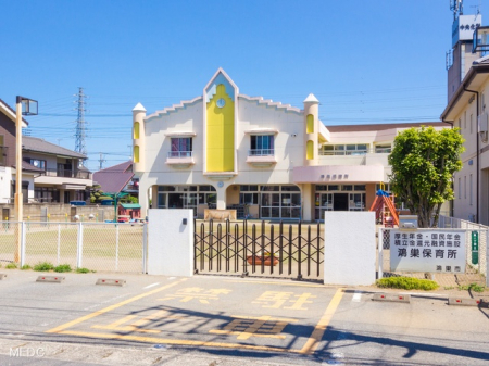 周辺環境　幼稚園・保育園 1360m 鴻巣保育所