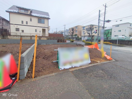 nynʐ^@-