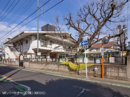 周辺環境　幼稚園・保育園 490m 上落合保育園