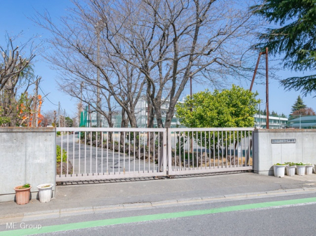 周辺環境　中学校 1300m 新座市立第三中学校