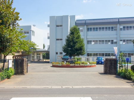 周辺環境　中学校 2000m 蓮田市立黒浜中学校