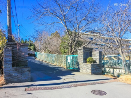 周辺環境　中学校 2470m 我孫子市立久寺家中学校