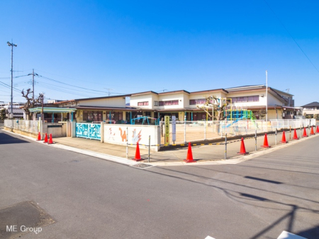 周辺環境　幼稚園・保育園 1880m 鴨川保育所