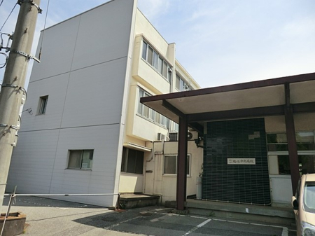 ӊ@a@ 300m Ja@