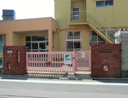周辺環境　幼稚園・保育園 300m 芝高木保育所
