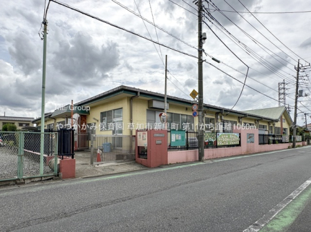 周辺環境　幼稚園・保育園 1060m やつかかみ保育園