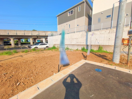 nynʐ^@-